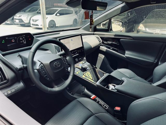 TOYOTA豐田 BZ4X  第19張相片
