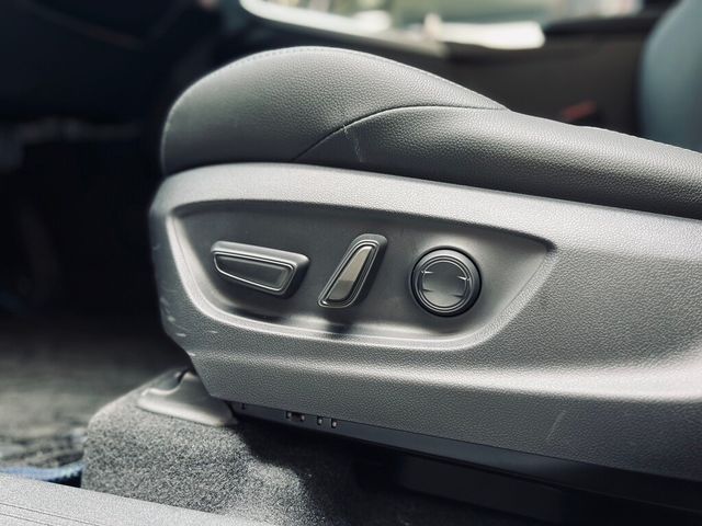 TOYOTA豐田 BZ4X  第27張相片