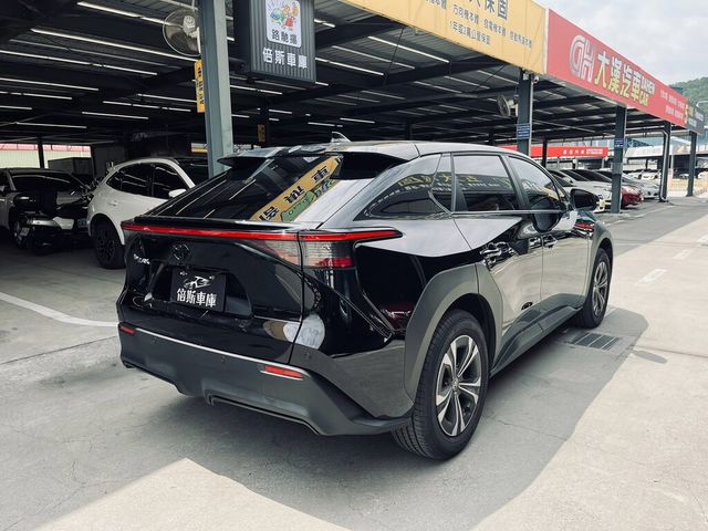 TOYOTA豐田 BZ4X  第5張相片
