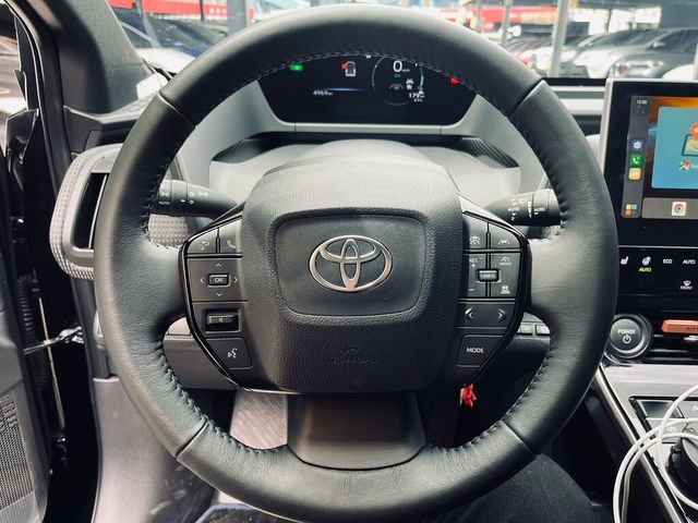 TOYOTA豐田 BZ4X  第12張相片