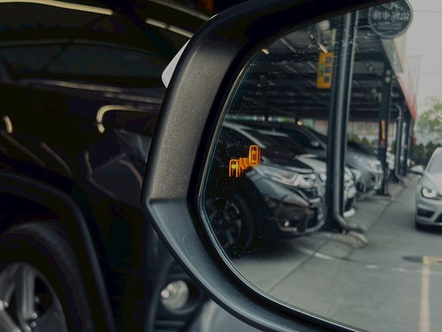 TOYOTA豐田 RAV4  第20張相片