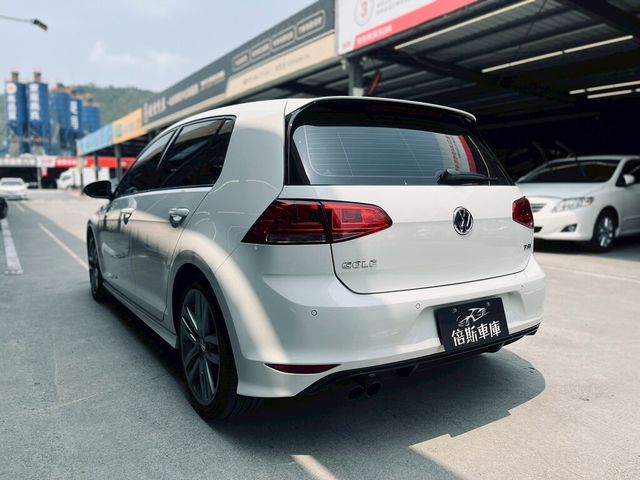 VOLKSWAGEN福斯 GOLF  第5張相片