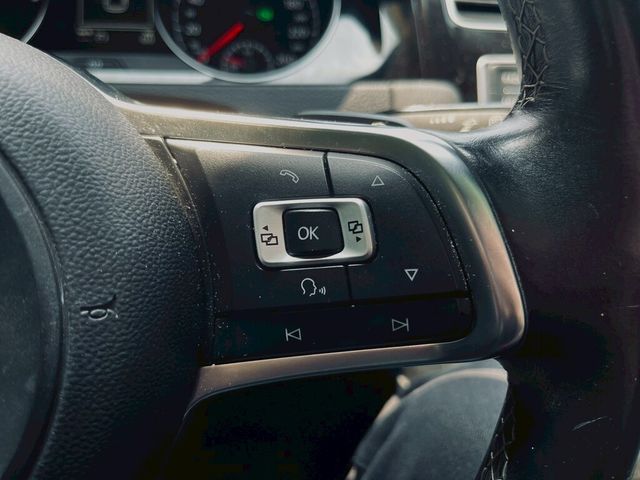 VOLKSWAGEN福斯 GOLF  第14張相片