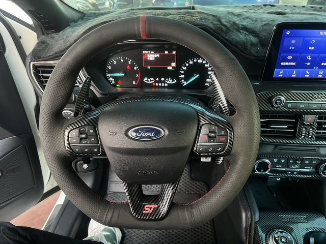 FORD福特 FOCUS  第7張相片