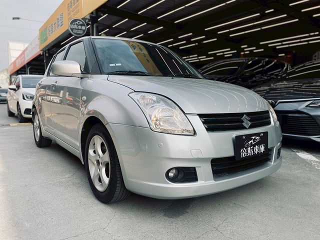 SUZUKI鈴木 SWIFT  第1張相片