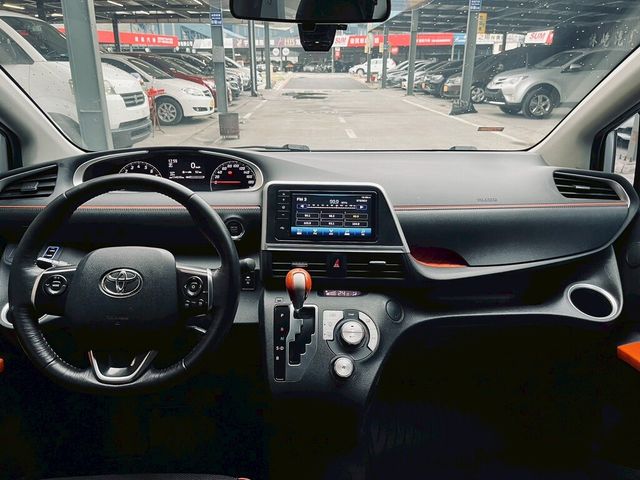 TOYOTA豐田 SIENTA  第8張相片