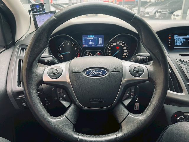 FORD福特 FOCUS  第11張相片