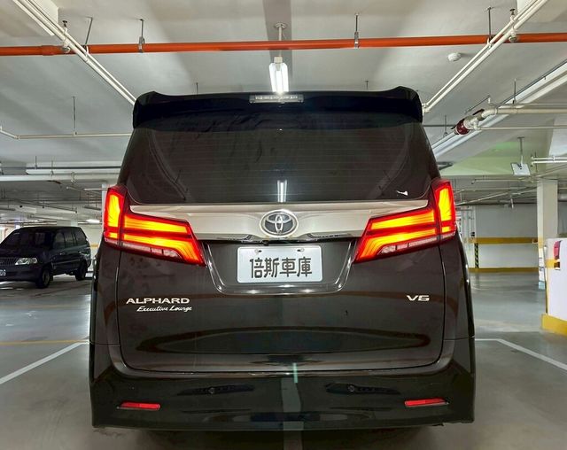 TOYOTA豐田 ALPHARD  第6張相片