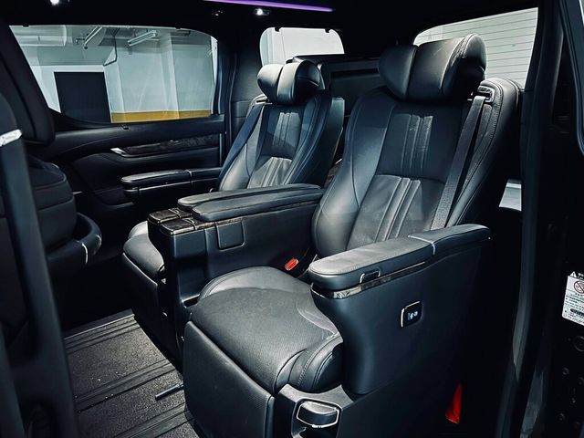 TOYOTA豐田 ALPHARD  第10張相片