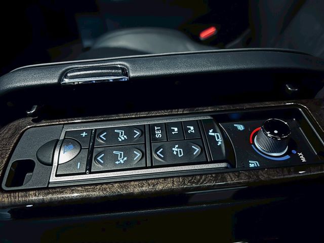 TOYOTA豐田 ALPHARD  第14張相片