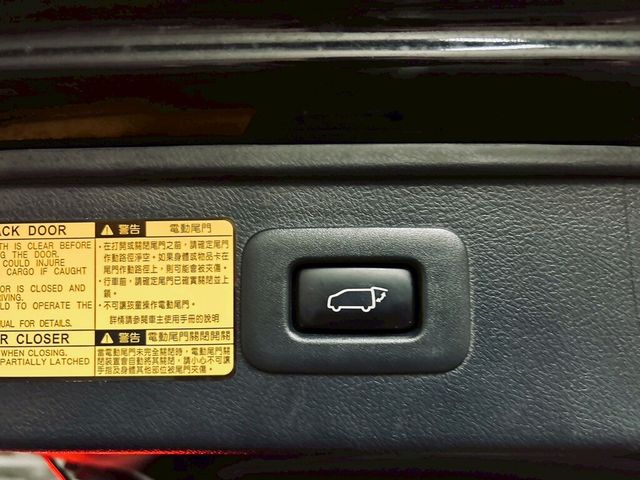TOYOTA豐田 ALPHARD  第20張相片