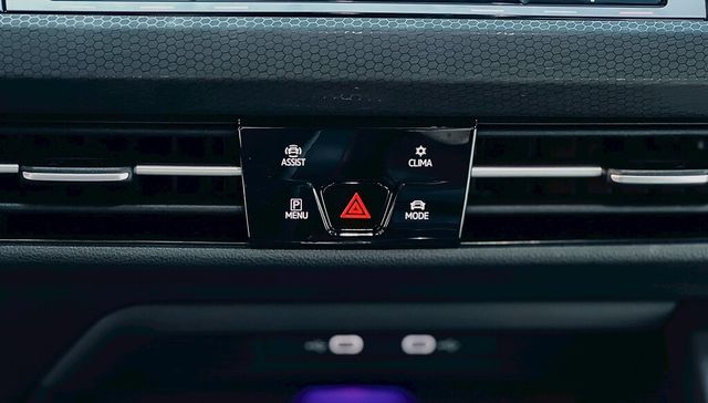 VOLKSWAGEN福斯 GOLF GTI  第17張相片