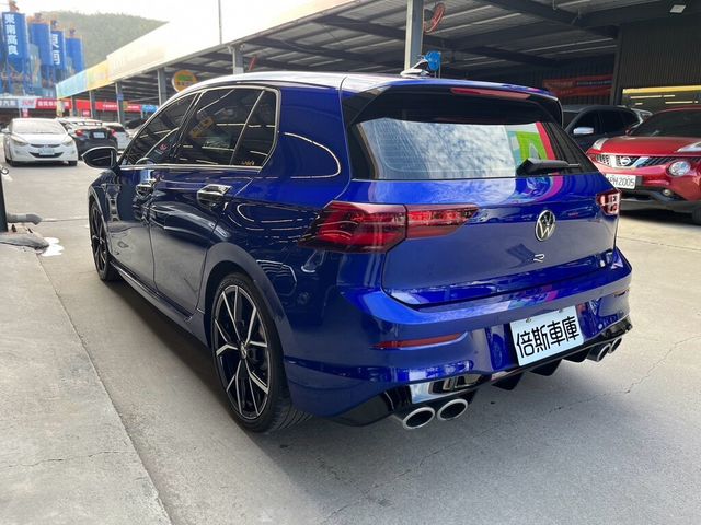 VOLKSWAGEN福斯 GOLF R  第4張相片