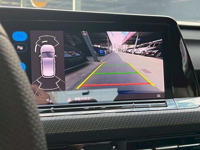 VOLKSWAGEN福斯 GOLF R  第16張相片