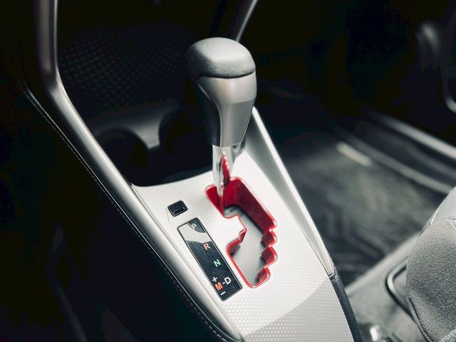 TOYOTA豐田 YARIS  第18張相片
