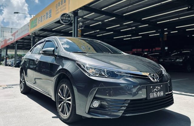 TOYOTA豐田 ALTIS  第1張相片