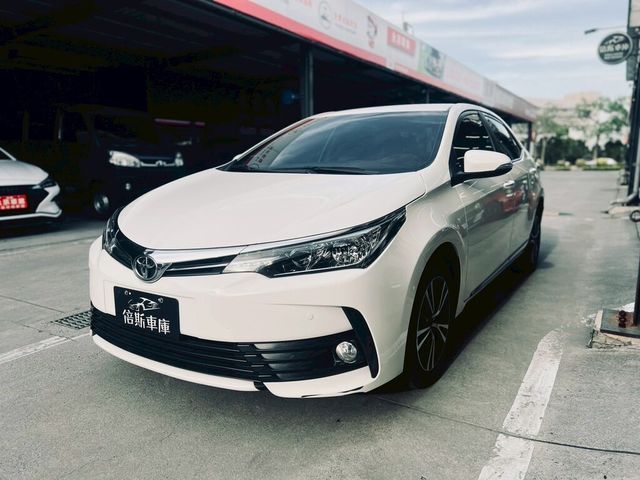 TOYOTA豐田 ALTIS  第3張相片