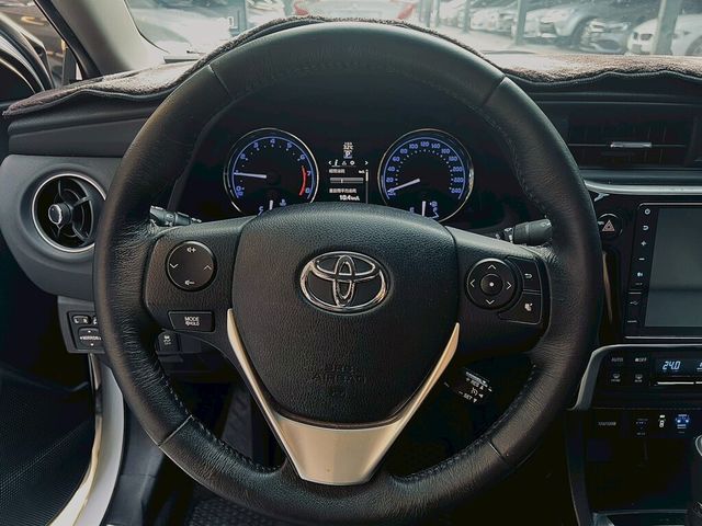 TOYOTA豐田 ALTIS  第9張相片