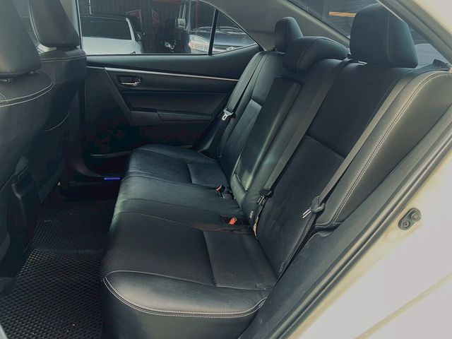 TOYOTA豐田 ALTIS  第13張相片