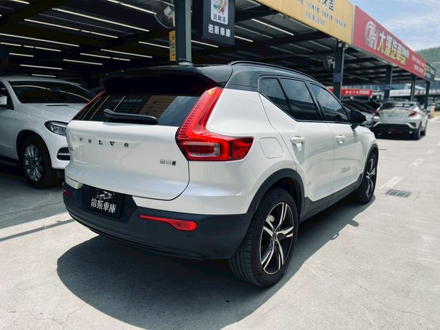 VOLVO富豪 XC40  第5張相片