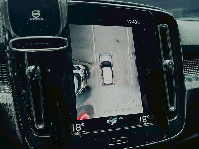 VOLVO富豪 XC40  第12張相片