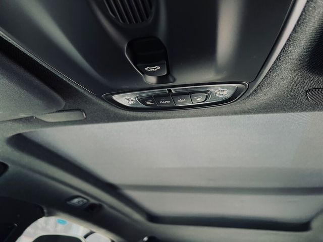 VOLVO富豪 XC40  第16張相片