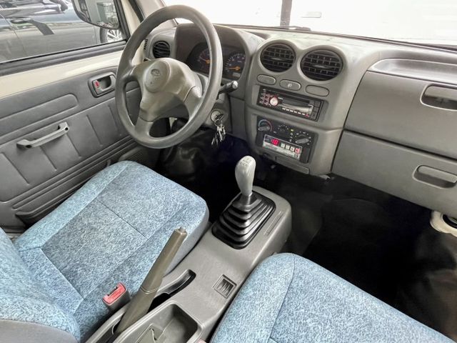 原版件 急速冷凍-5℃冷凍箱 里程僅10萬 倒車影像 內裝乾淨漂亮 無漏油 無待修~1.2稅金更省更賺錢!!可改車斗  第5張相片