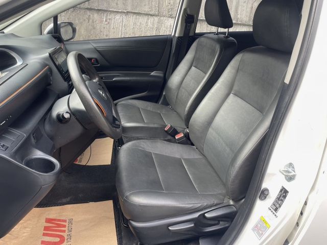 I-KEY 摸門 倒車影像 數位電視 車況內外如新~買到賺到!!可全貸~~!  第6張相片