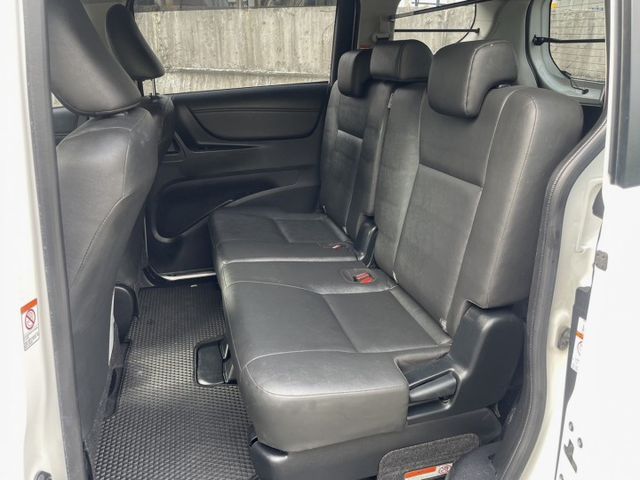 I-KEY 摸門 倒車影像 數位電視 車況內外如新~買到賺到!!可全貸~~!  第8張相片