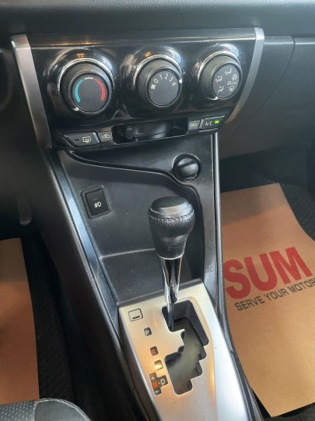 一手車 原廠保養 鋁圈 倒車顯影 前車雷達 導航 CarPlay 盲點偵測 車況內外如新~買到賺到!!  第12張相片