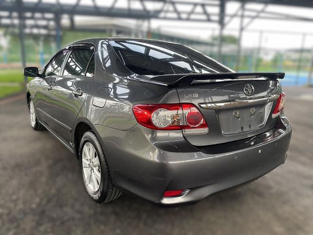 非營業車!黑內裝 原版件 雙安 恆溫 倒車顯影 電折後視鏡 定速 前後雷達 車況內外如新~買到賺到!!  第4張相片