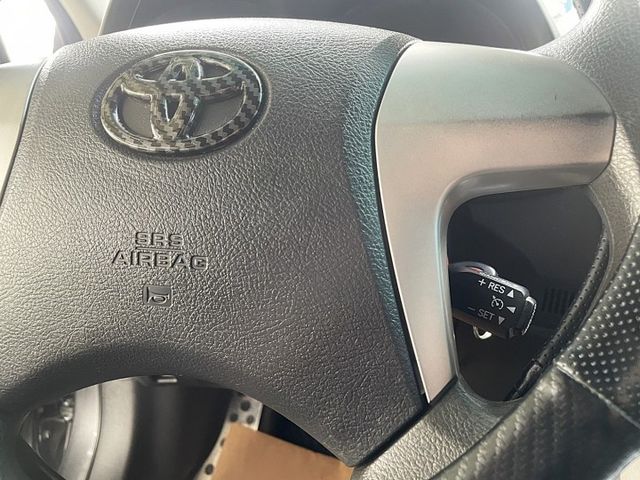 非營業車!黑內裝 原版件 雙安 恆溫 倒車顯影 電折後視鏡 定速 前後雷達 車況內外如新~買到賺到!!  第15張相片