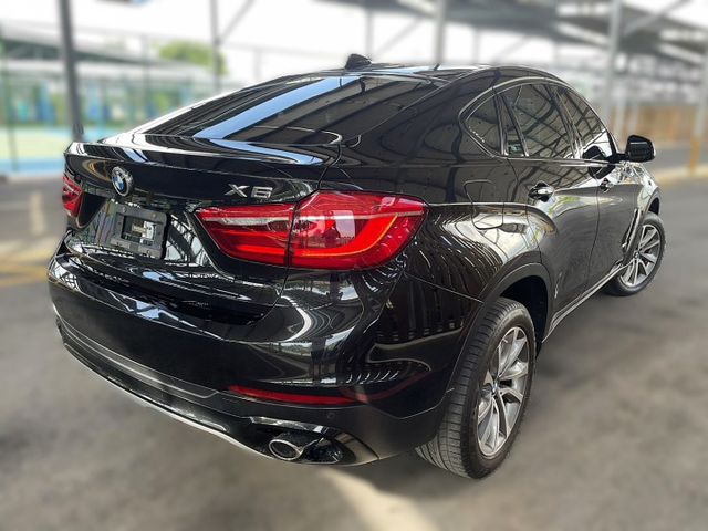 總代理 35i 306匹 一手優質董座座駕 抬頭顯示器 環景 電動尾門 數位儀表 I-KEY摸門 車況內外如新~買到賺到  第5張相片