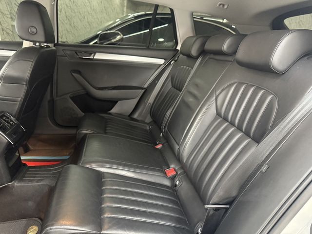 SKODA司科達 SUPERB COMBI  第5張相片