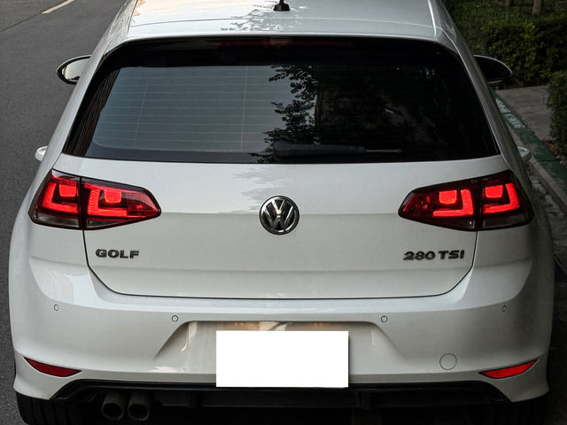 VOLKSWAGEN福斯 GOLF  第4張相片