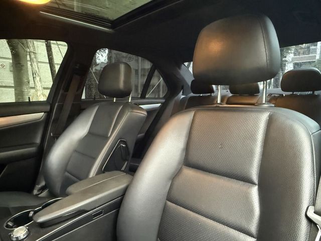 M-BENZ賓士 C250  第6張相片