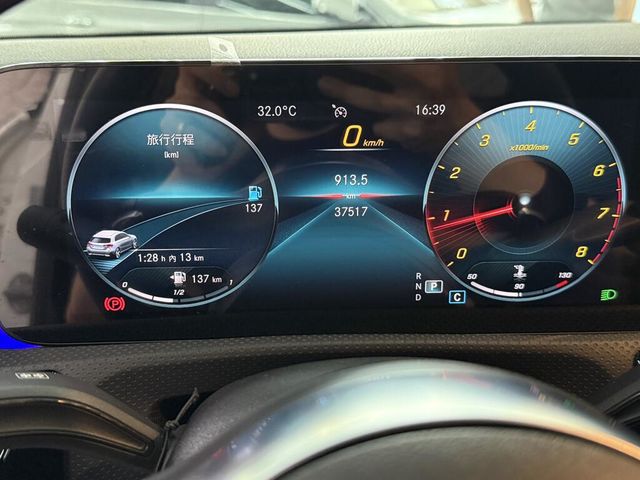M-BENZ賓士 A250  第5張相片