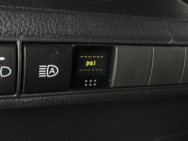 TOYOTA豐田 ALTIS  第6張相片