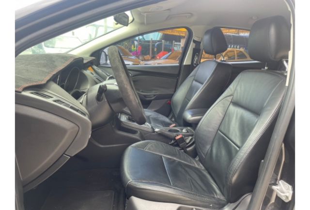 鎬麒汽車商行 2013~ Ford FOCUS  第5張相片