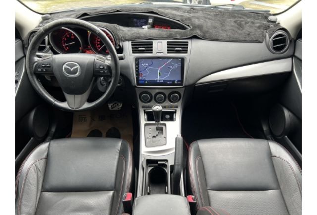 Mazda MAZDA3  第5張相片