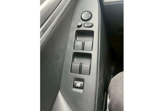 Mazda MAZDA3  第4張相片