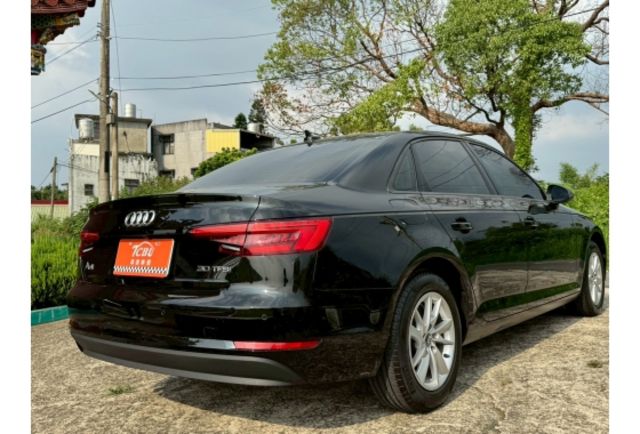 Audi A4  第3張相片