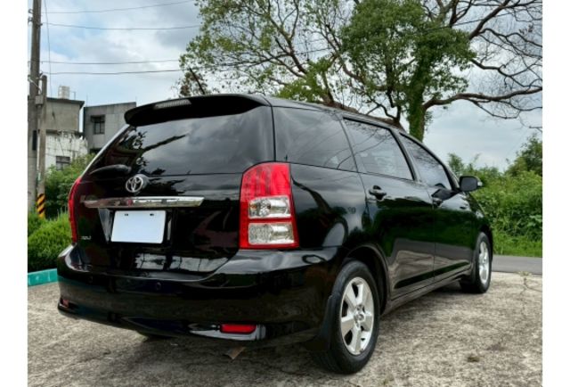 Toyota WISH  第2張相片