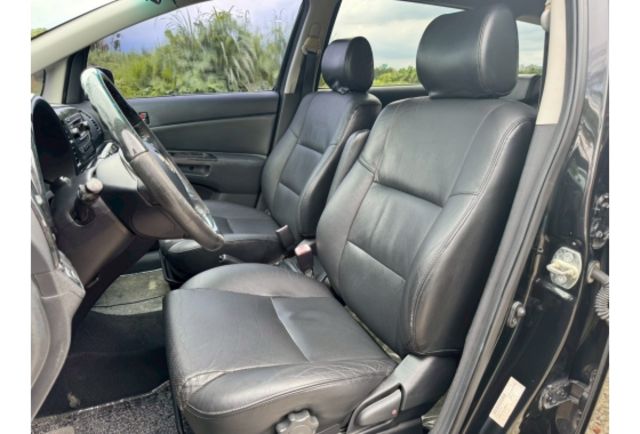 Toyota WISH  第3張相片