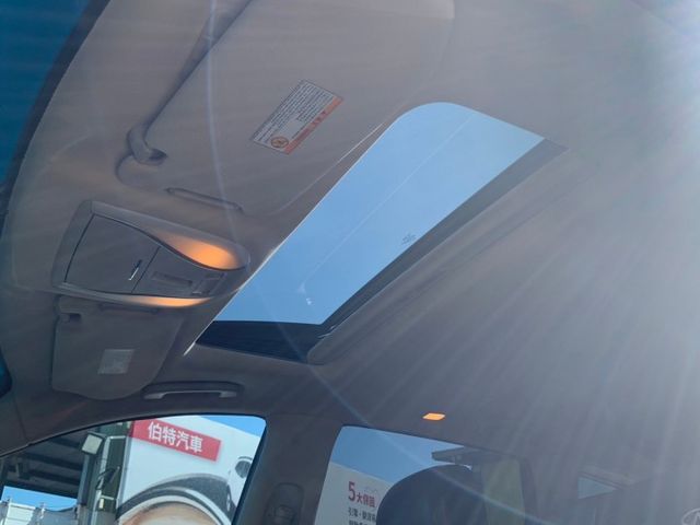 一手無菸車 原廠保養 原版件 升級20吋鋁圈  第14張相片