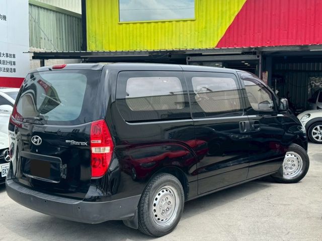 一手無菸車 稀有自排9+3座  第2張相片