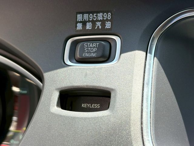 高安全小車/213匹大馬力/無菸一手車  第10張相片