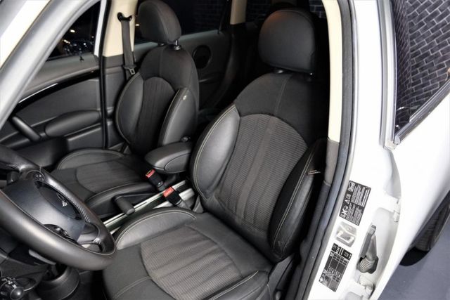 最高規格R60S 全景/HK/全新安卓/國旗尾燈/里程不多  第4張相片