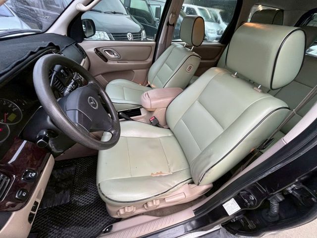 2.3四輪傳動 車況不錯 適合上山下海 露營車  第3張相片