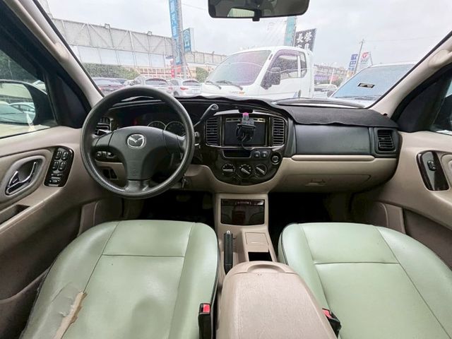 2.3四輪傳動 車況不錯 適合上山下海 露營車  第4張相片